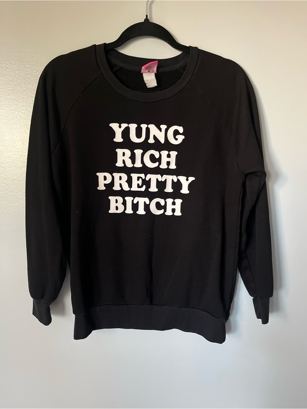 Married To The Mob Yung Rich Pretty B*tch Black Graphic Sweatshirt S